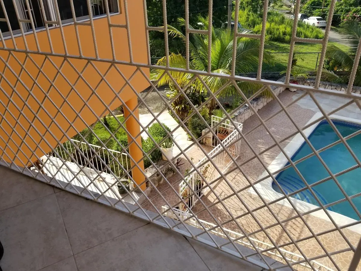 Gasthuis Chaudhry House Montego Bays- 2Nd Floor Apt