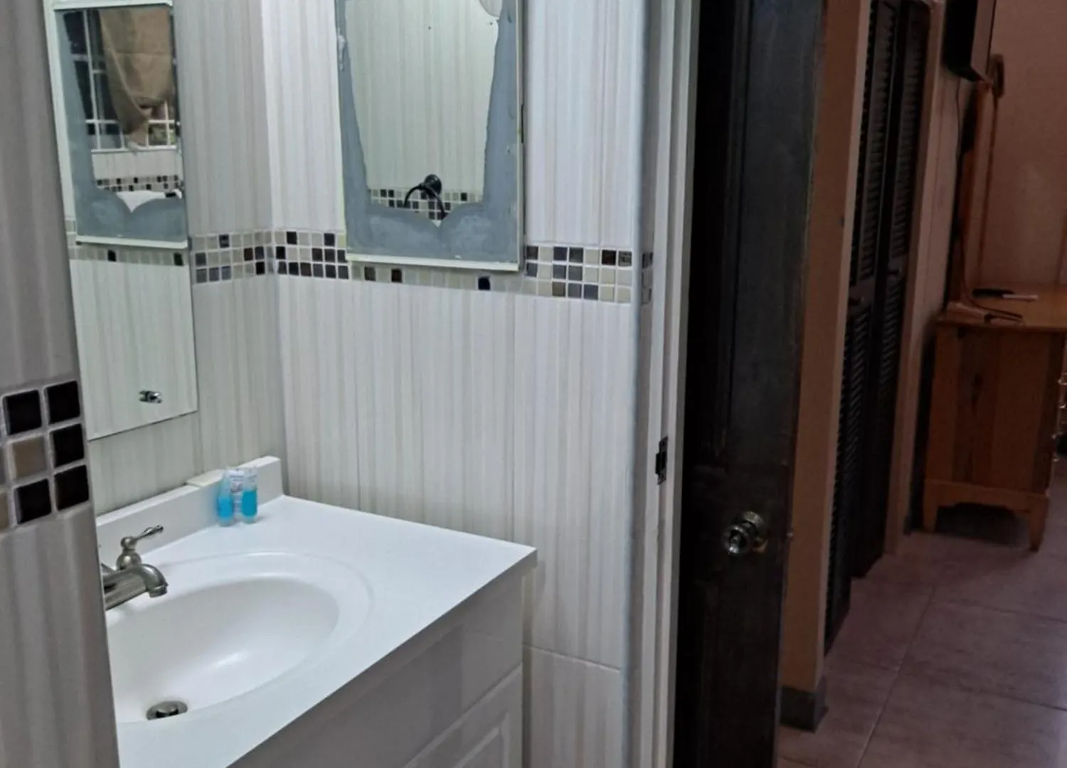 Gasthuis Chaudhry House Montego Bays- 2Nd Floor Apt Jamaica