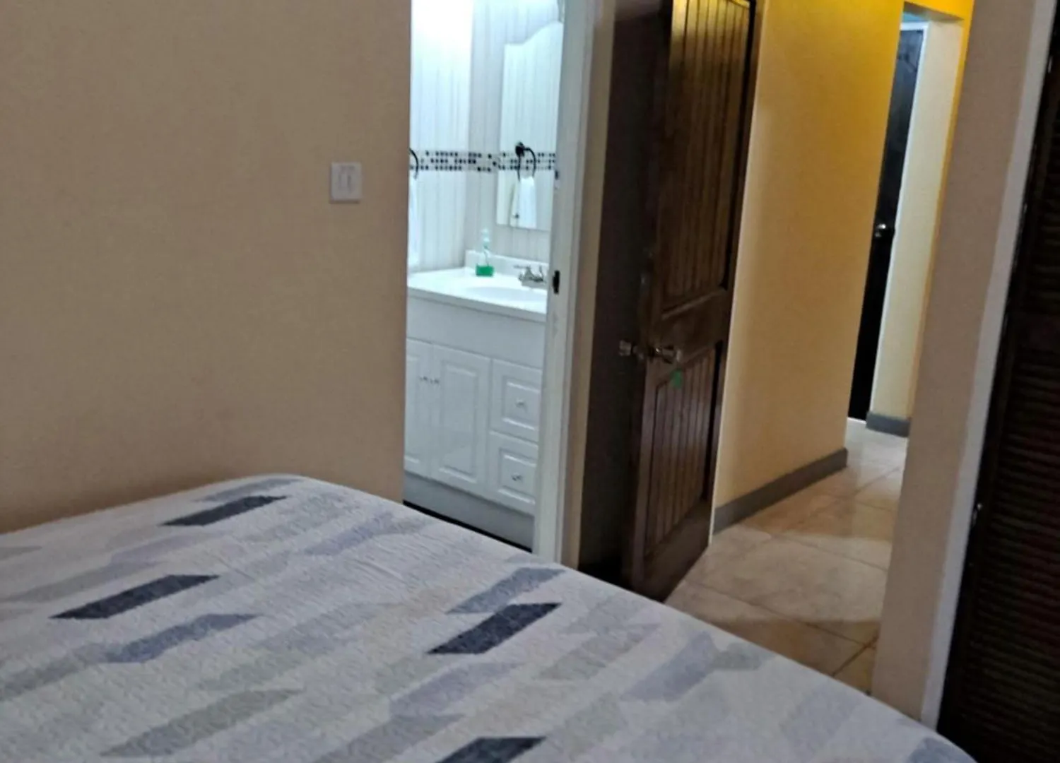 Gasthuis Chaudhry House Montego Bays- 2Nd Floor Apt Jamaica